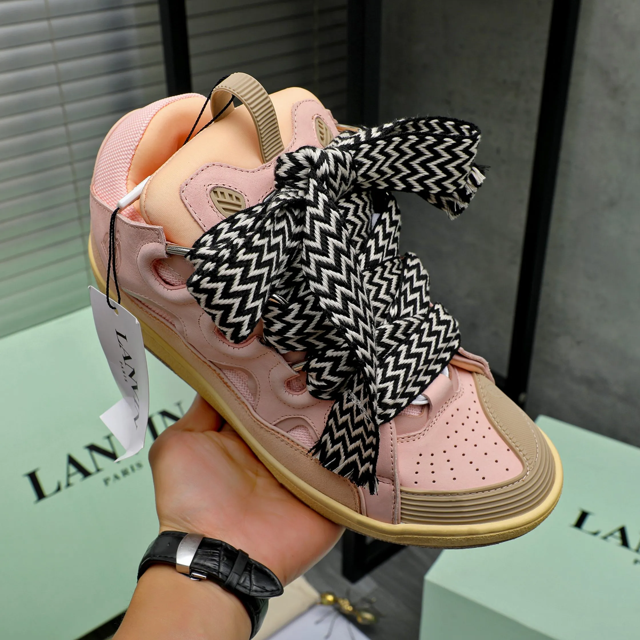 Men's shoes 💰740 [Lanvin] Lanvin high-end quality original couple's casual shoes - Upper: imported cowhide leather splicing breathable mesh - Inner lining: Lycra elastic lining - Outsole: original rubber outsole - Super high quality control·Fine workmanship: highlighted (high-end·luxury·grade) -Size: 36-45 (45 can be customized)